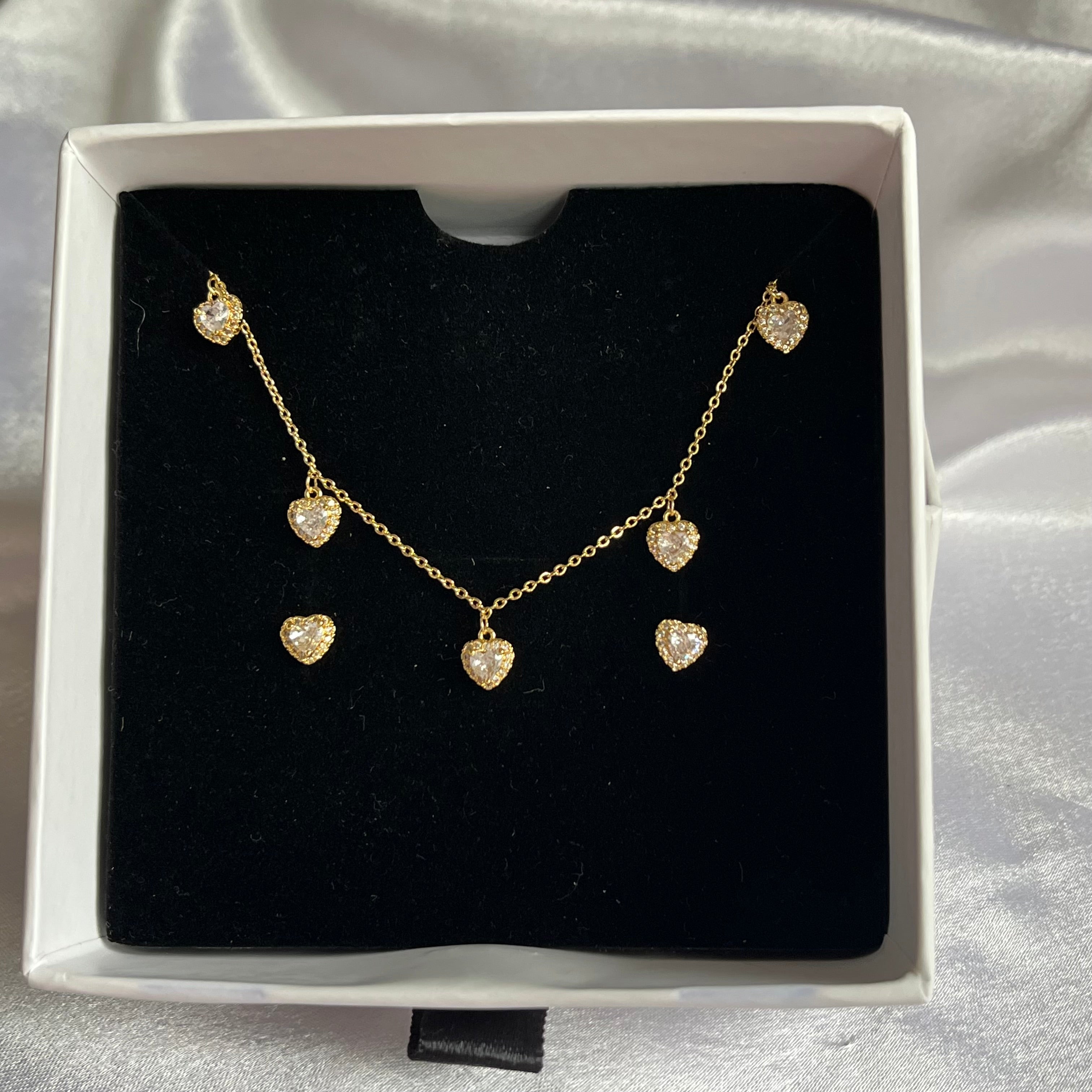 Golden heart crystal necklace set