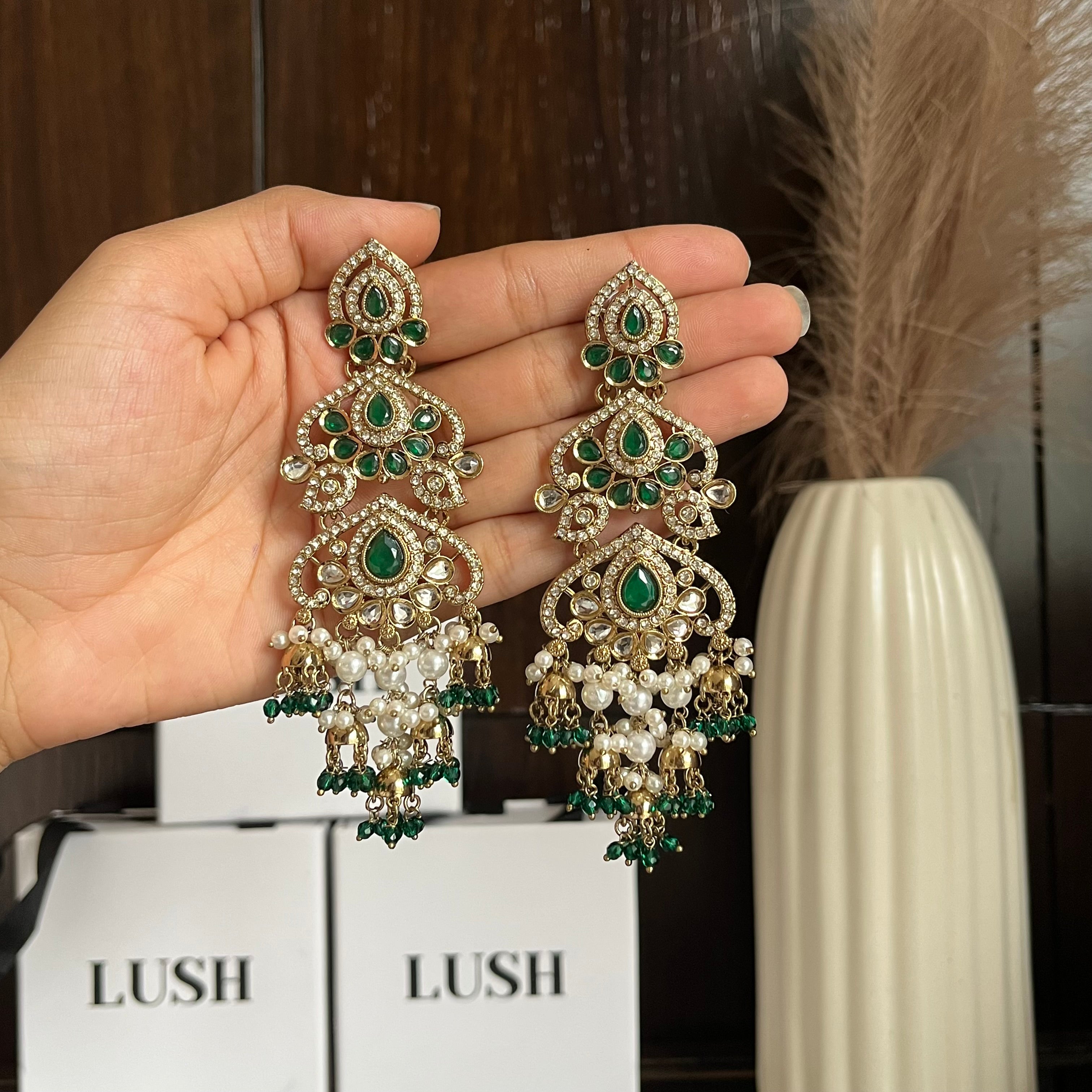 Zaria pearl earrings