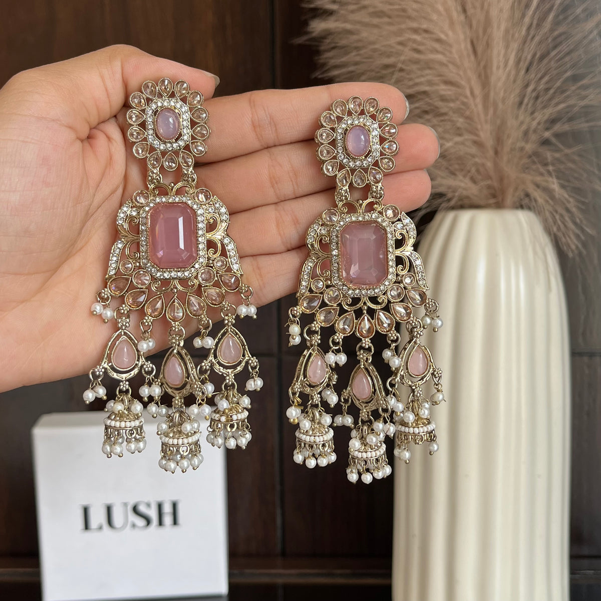 Noor Mahal Chandeliers