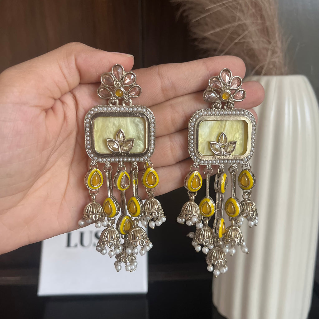 Meher Pearl Chandeliers