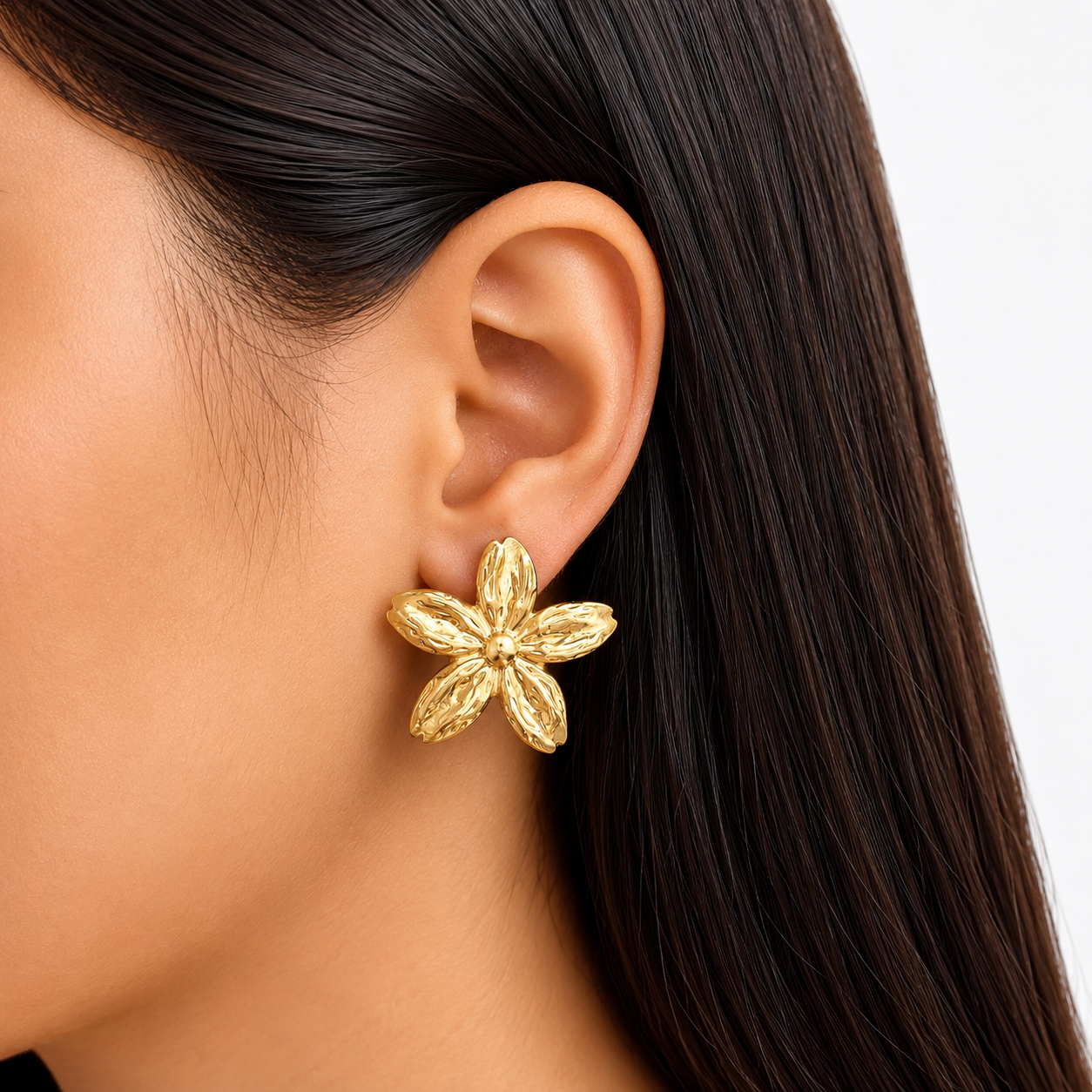 Fleur Bloom Stud Earrings