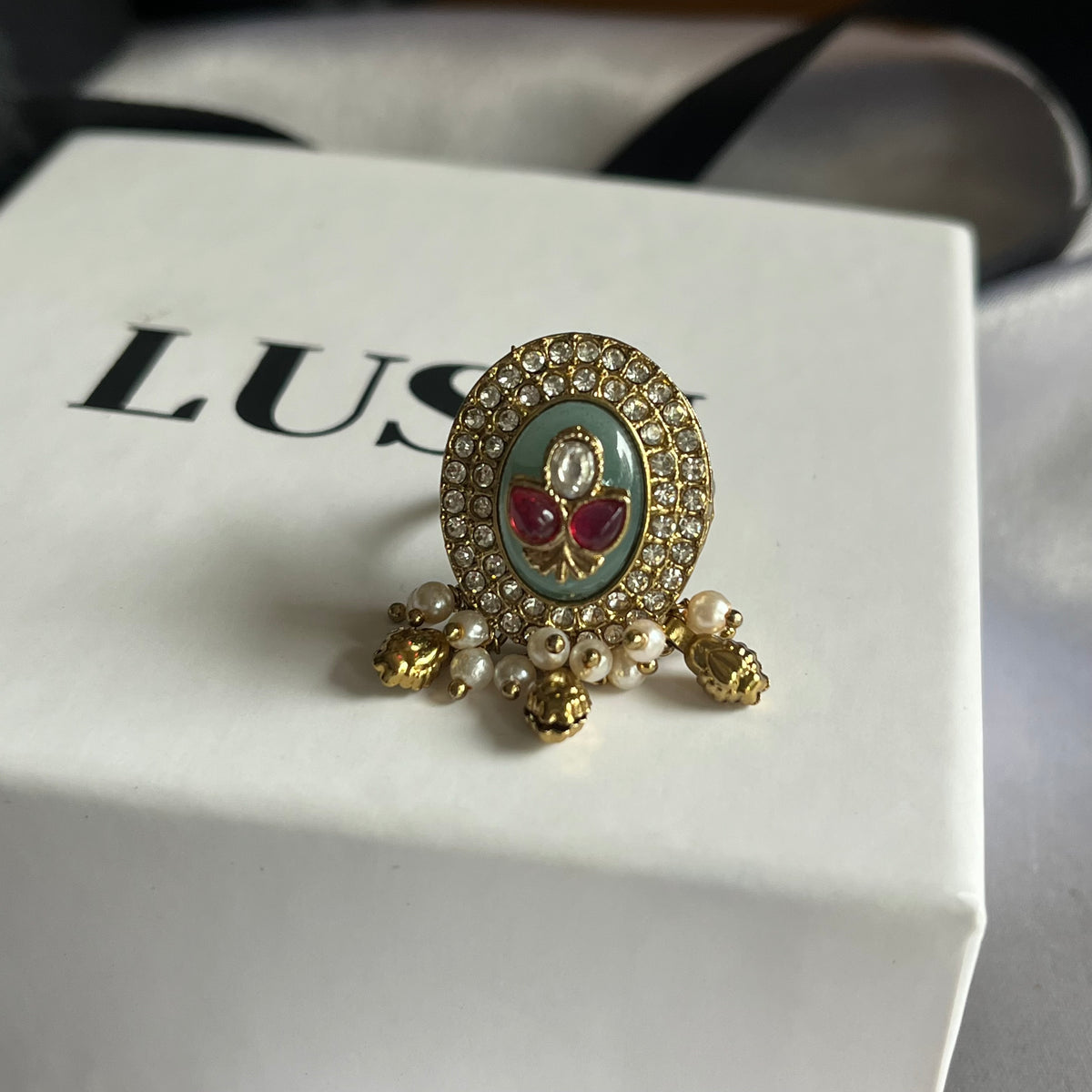 Gulmohar Pearl Ring