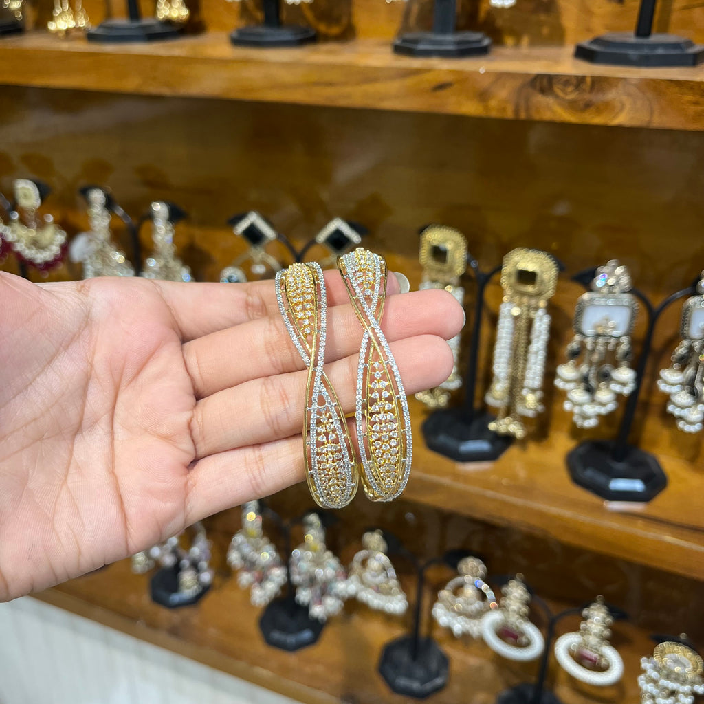 Ad bangles