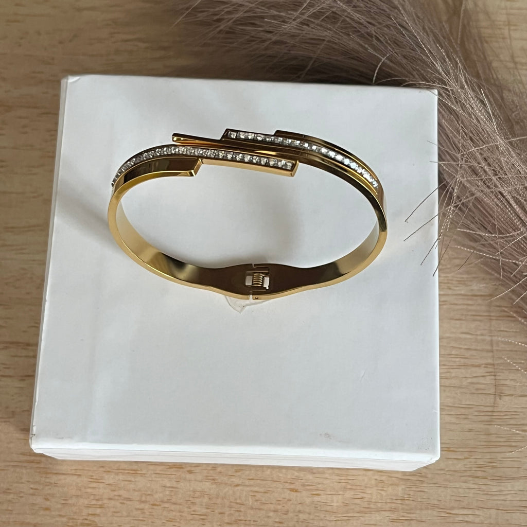 Gold-Tone Crystal Cuff Bracelet |Standard Size