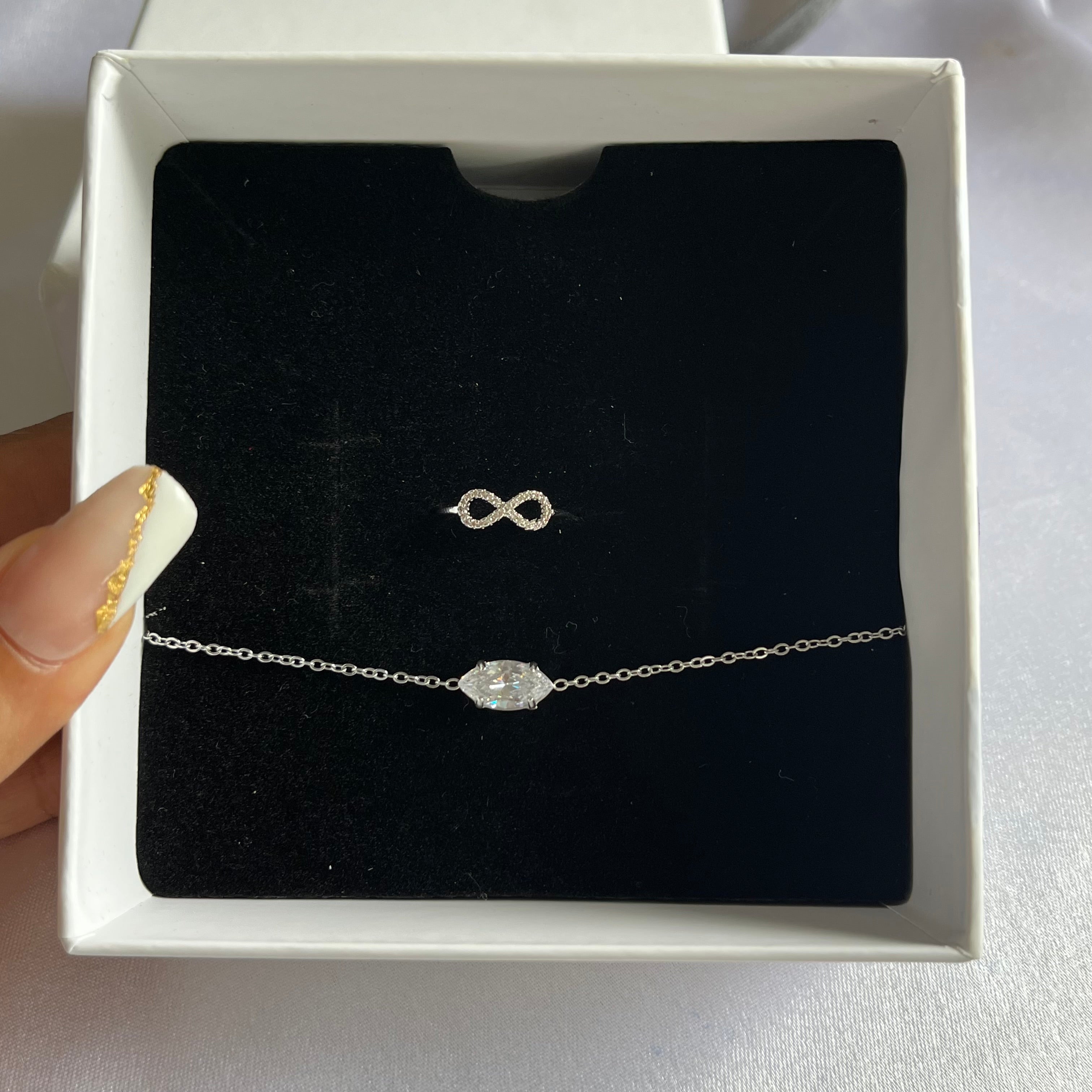 Infinity Love
