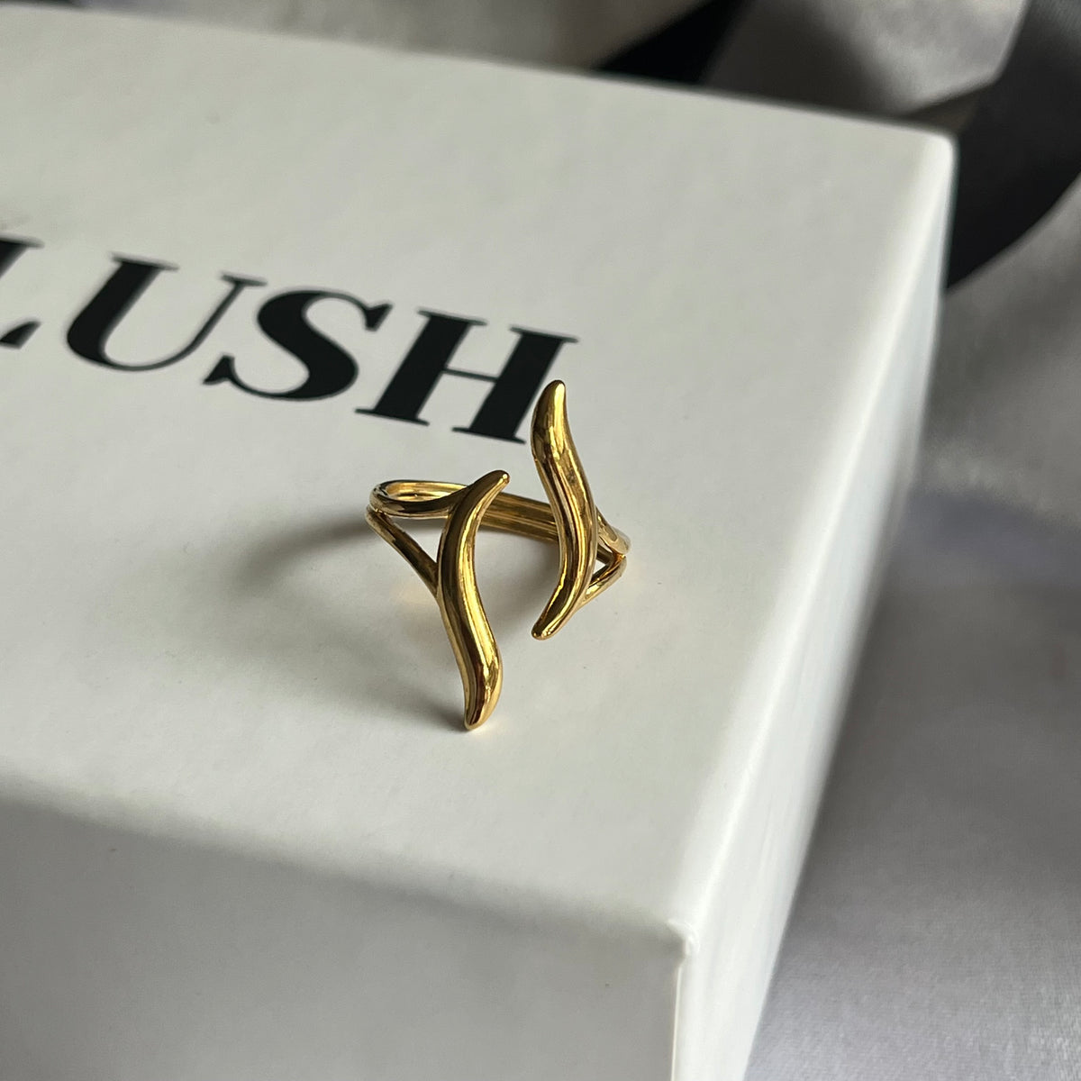 Sculpted Curve Ring