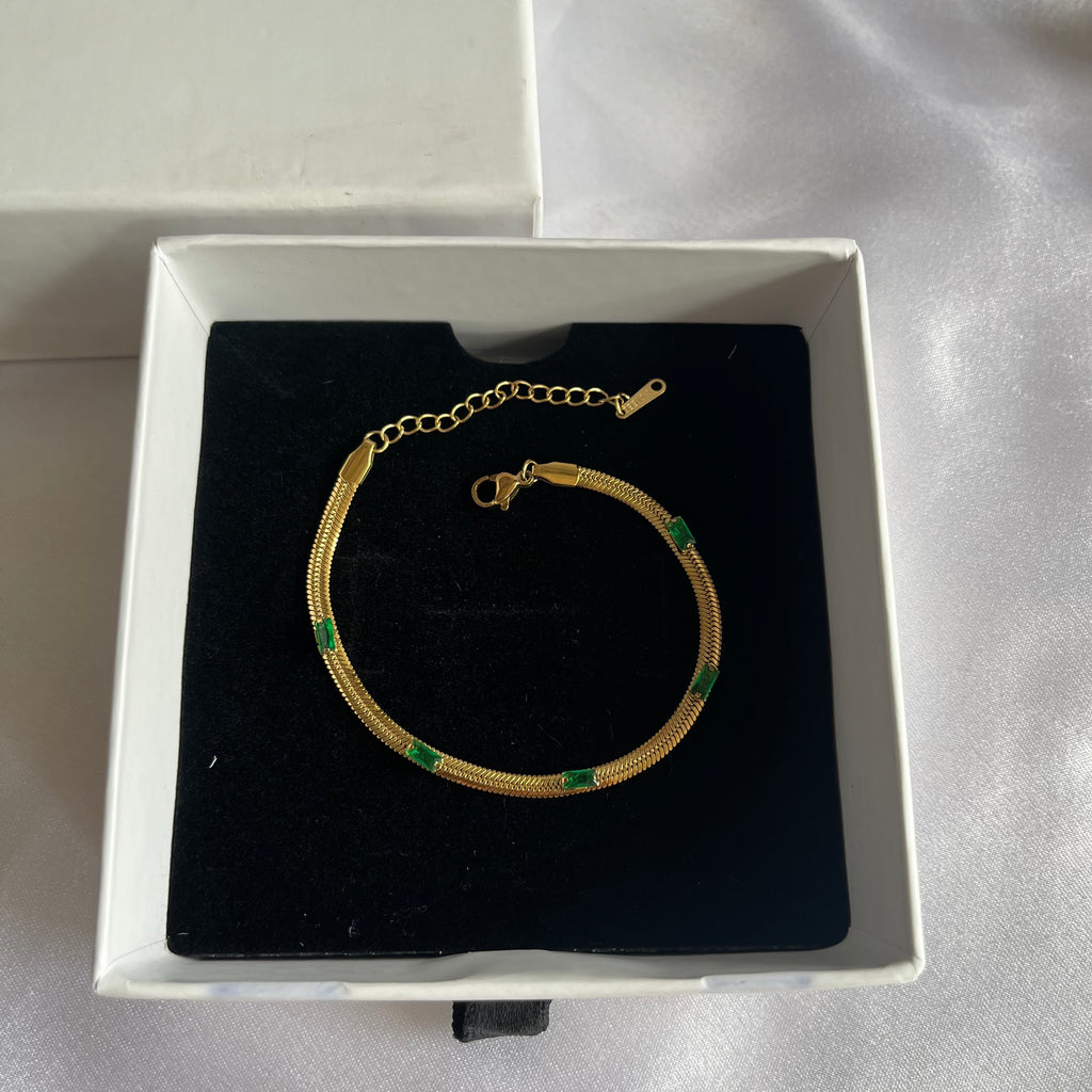 Bracelet