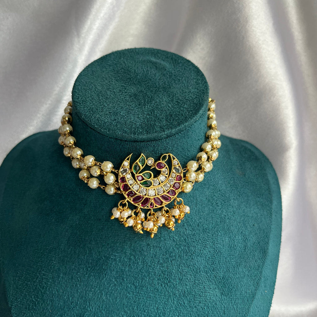 Pearl Peacock Choker Set