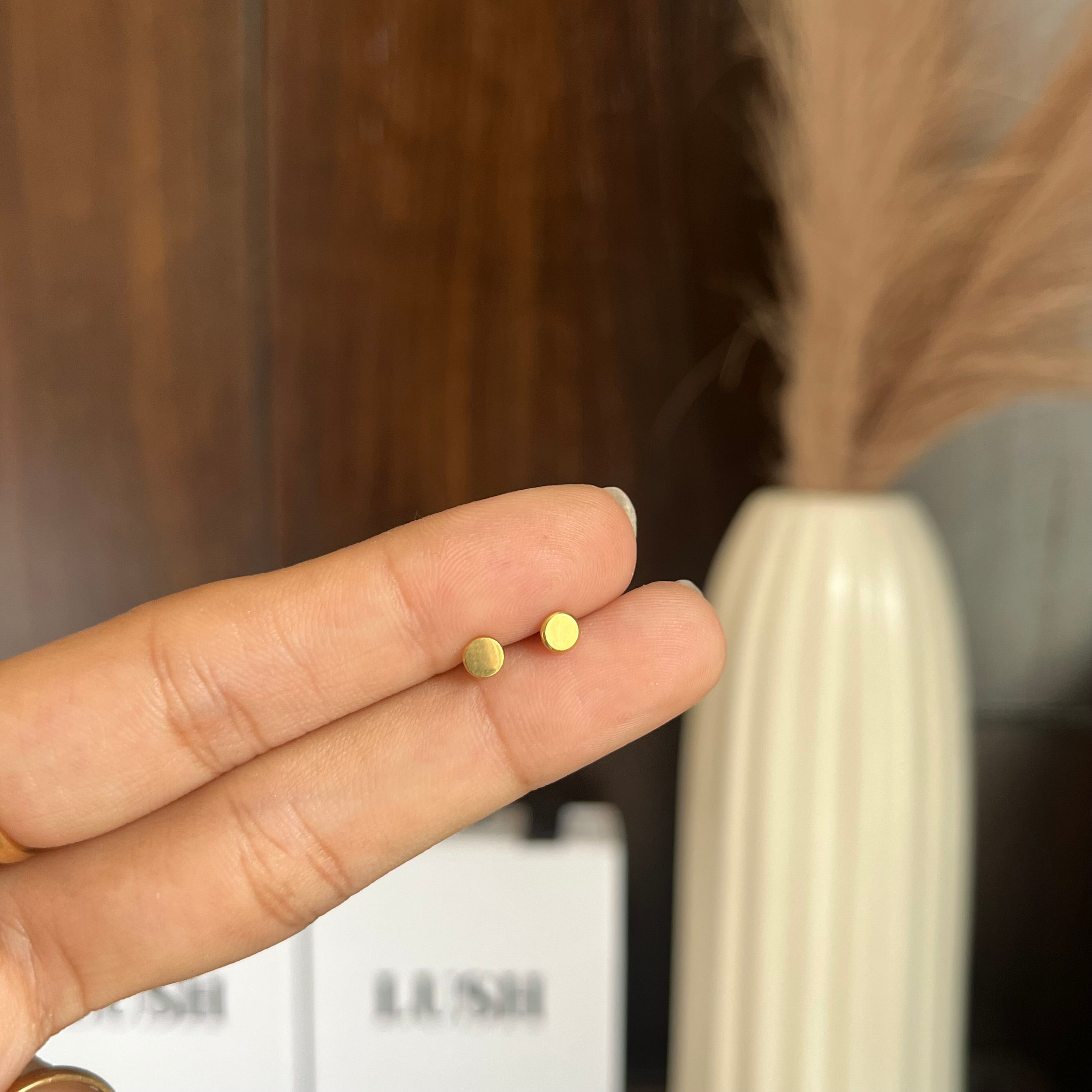 Mini Solitaire Golden Studs (flat back)