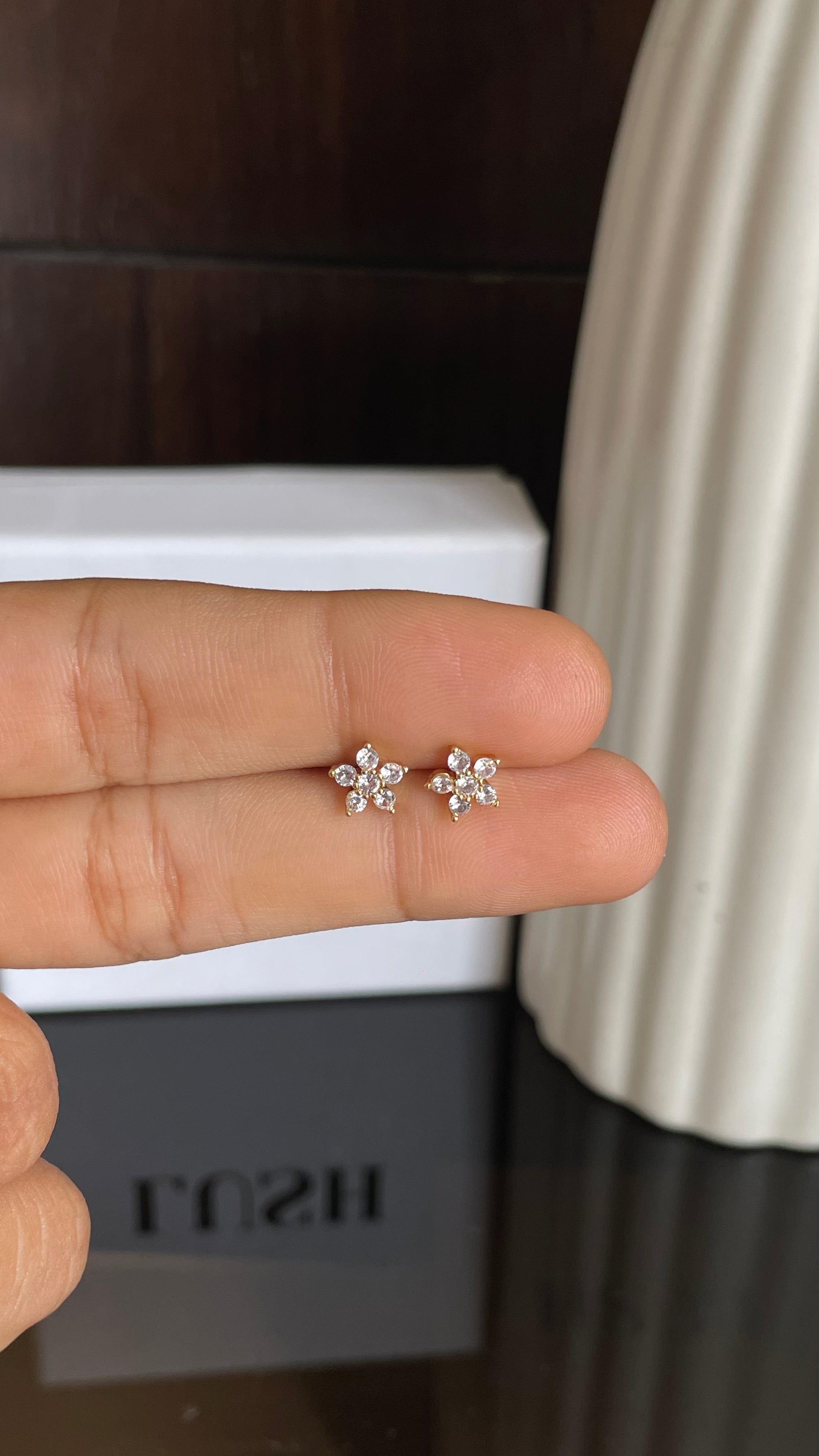 Petite Blossom Studs (ball back)