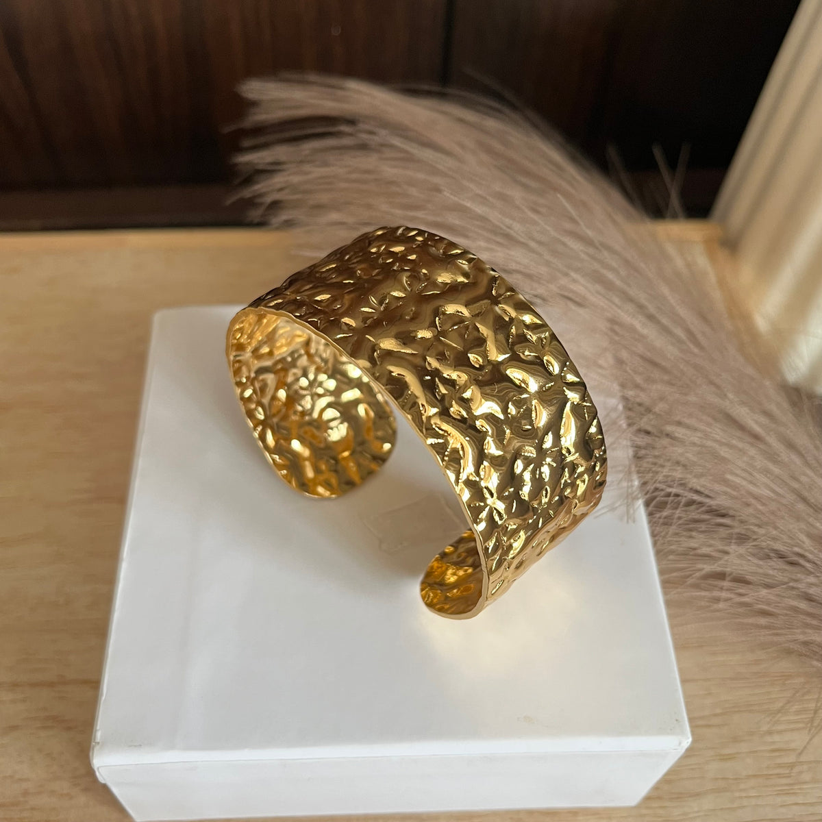 Hammered Luxe Cuff |Standard Size