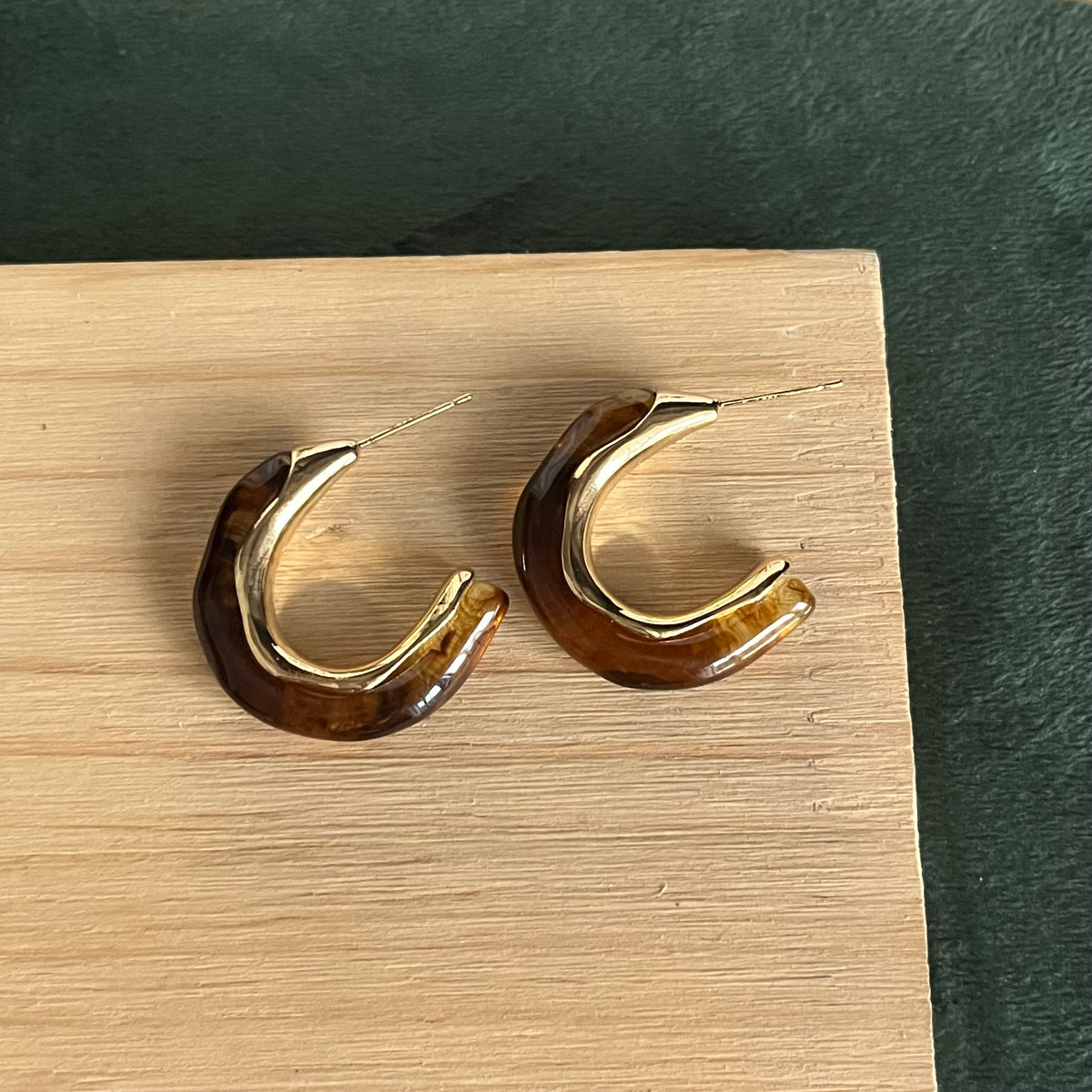 Amber Resin & Gold Curved C-Hoops