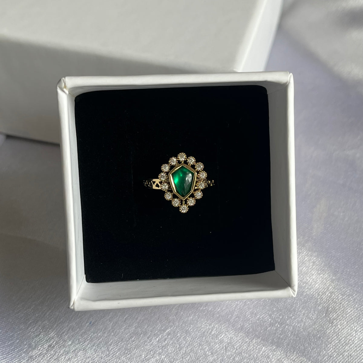 Halo Ring