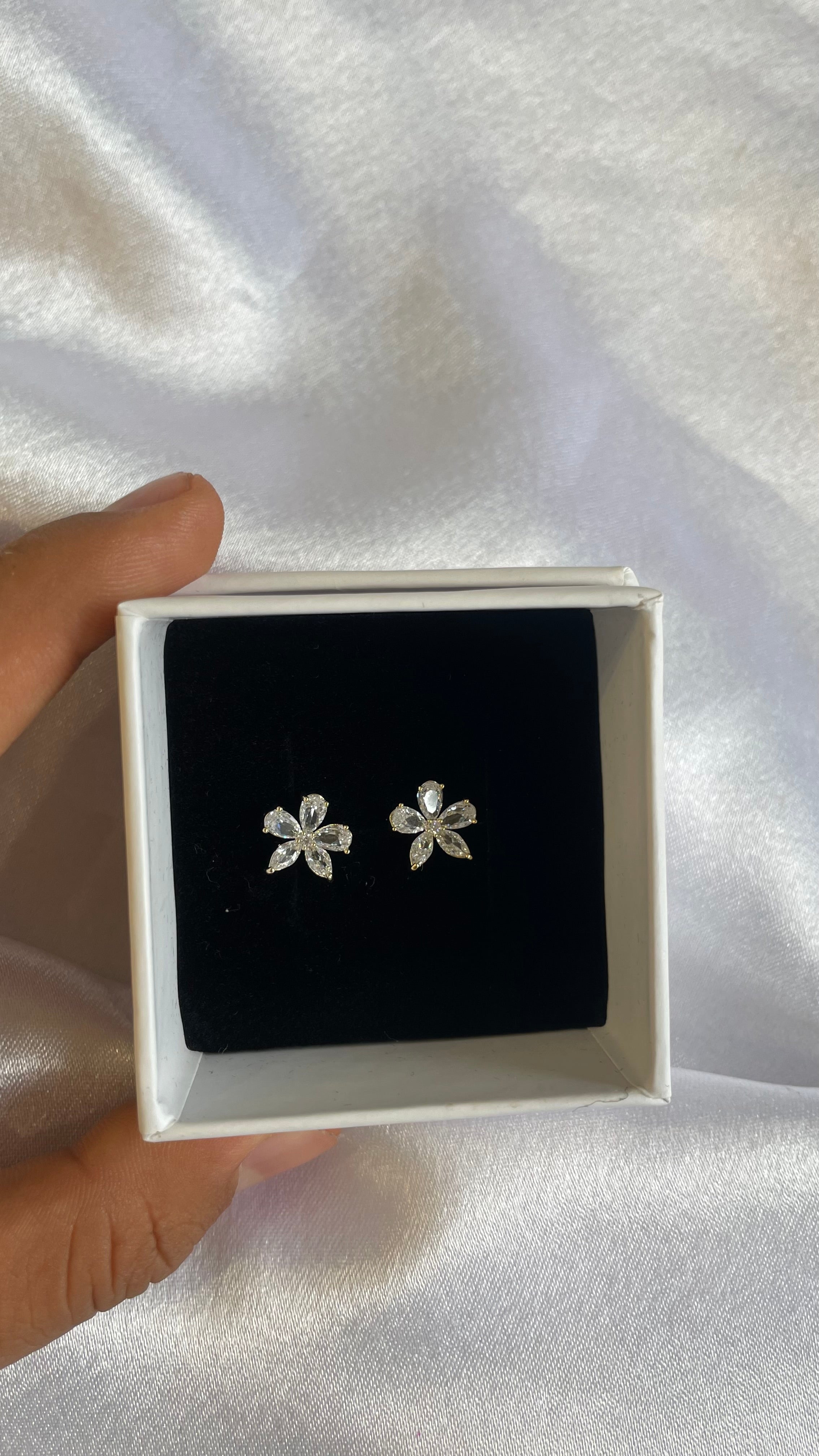 Floral bloom earrings