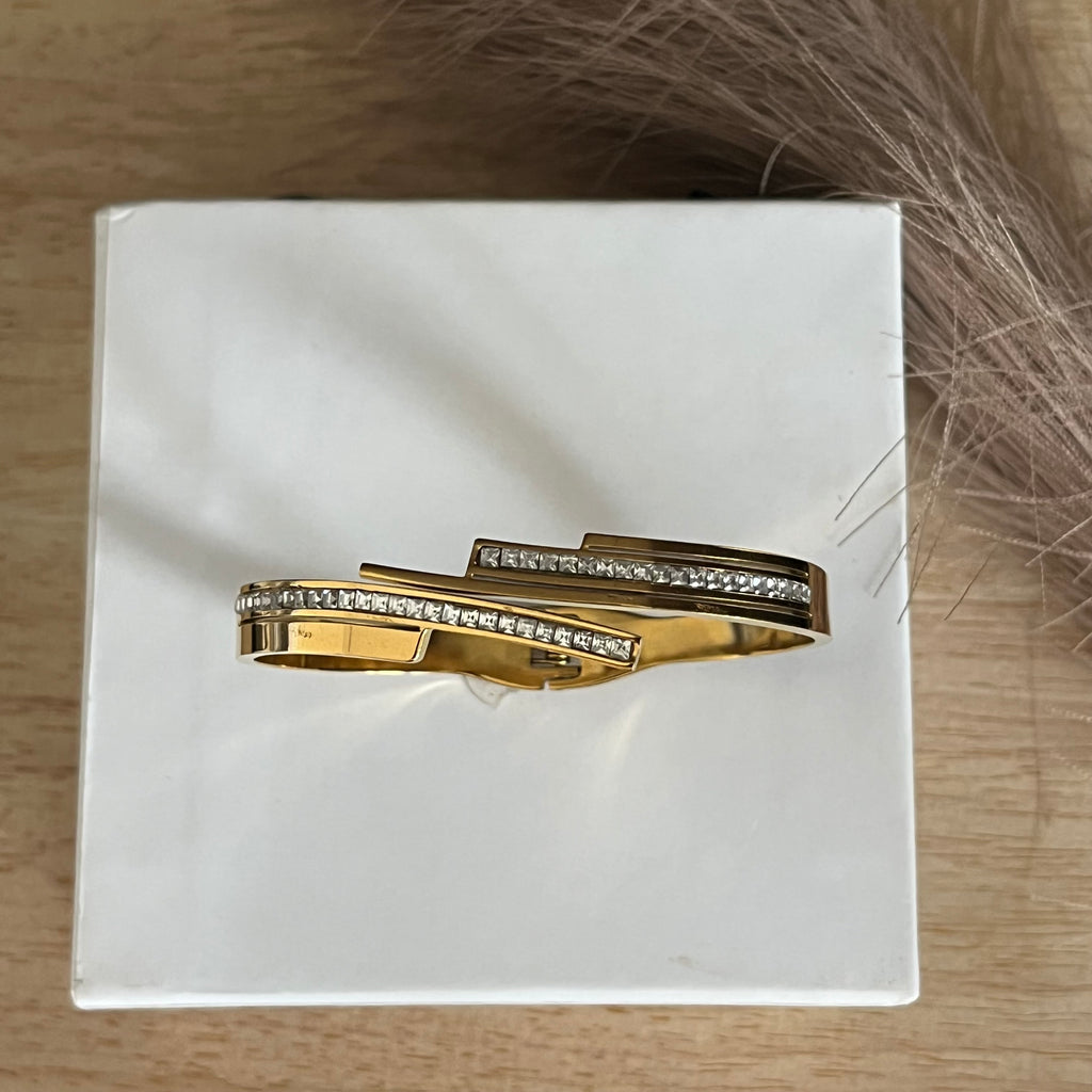 Gold-Tone Crystal Cuff Bracelet |Standard Size