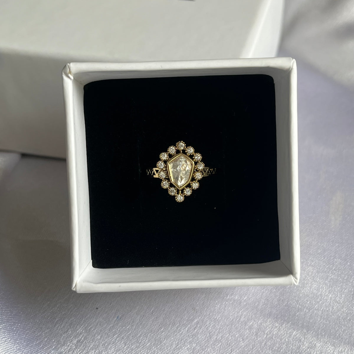 Halo Ring