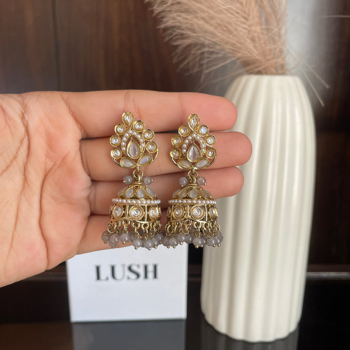 Elegant Kundan Jhumka Earrings