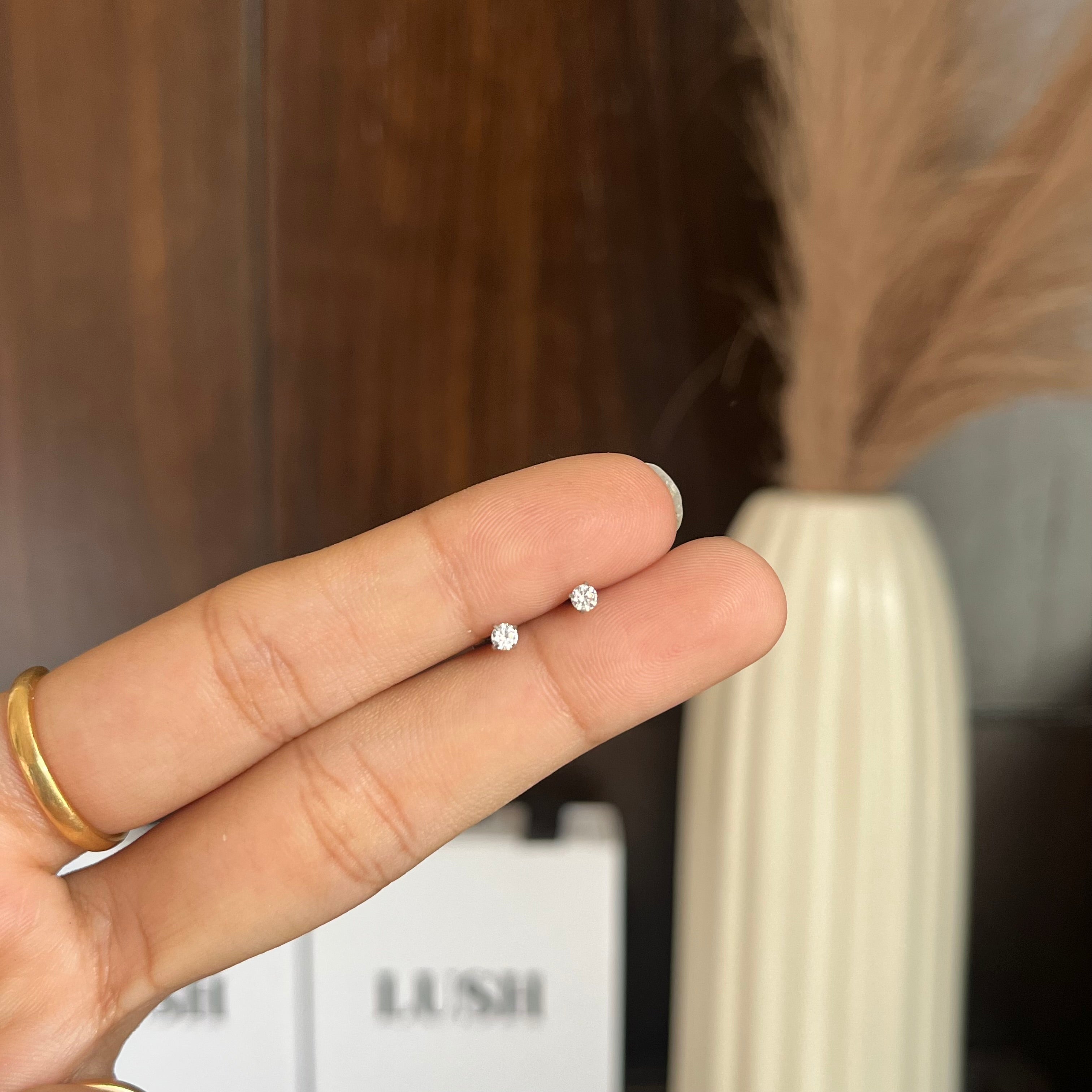 Mini Solitaire Silver studs (flat back)