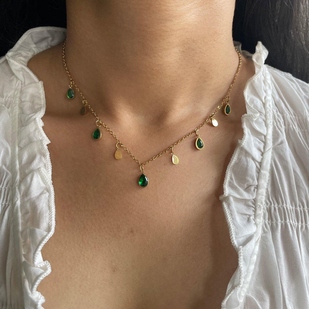 The Emerald Dewdrop Necklace