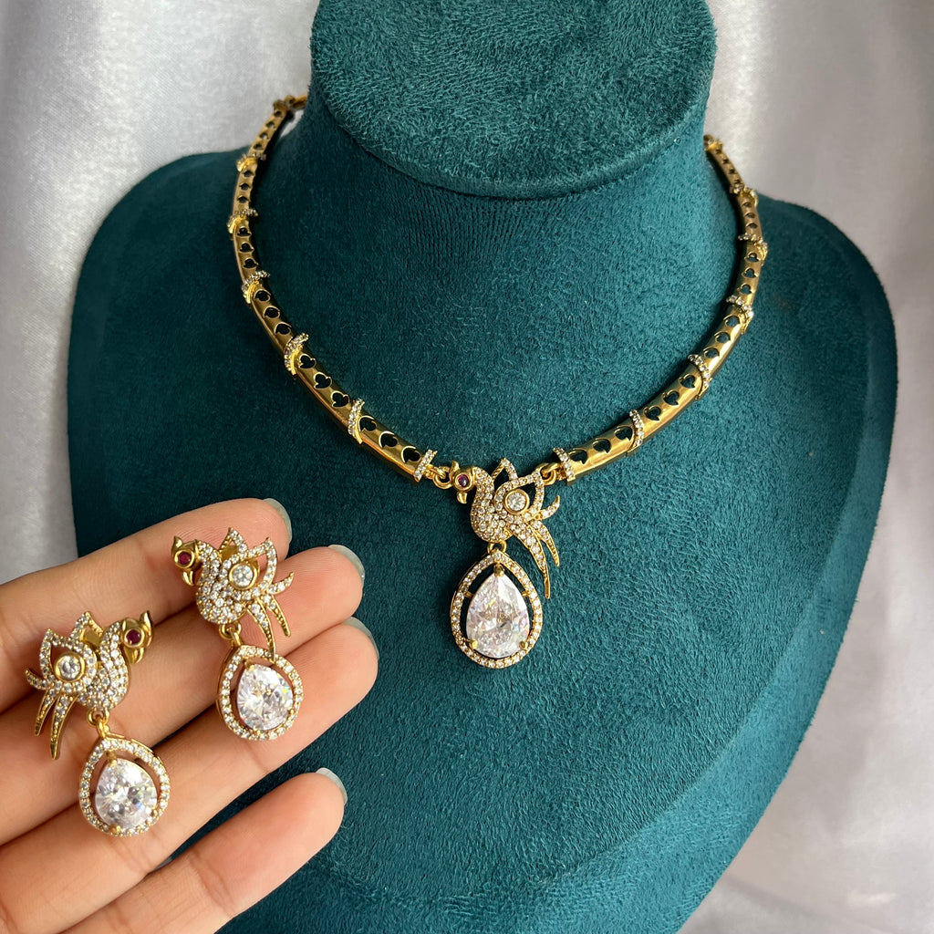 Swan Grace Pendant Set