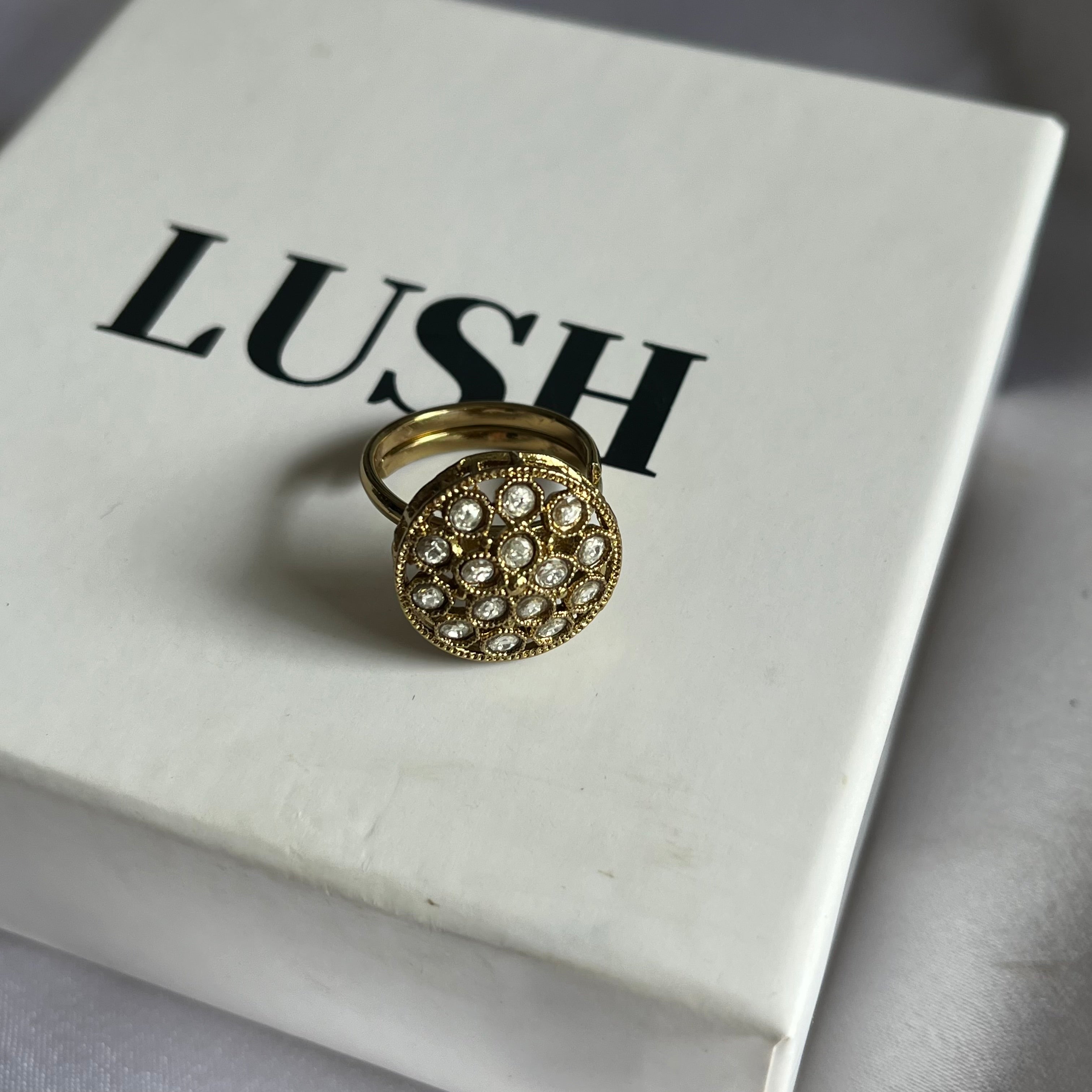 Ring