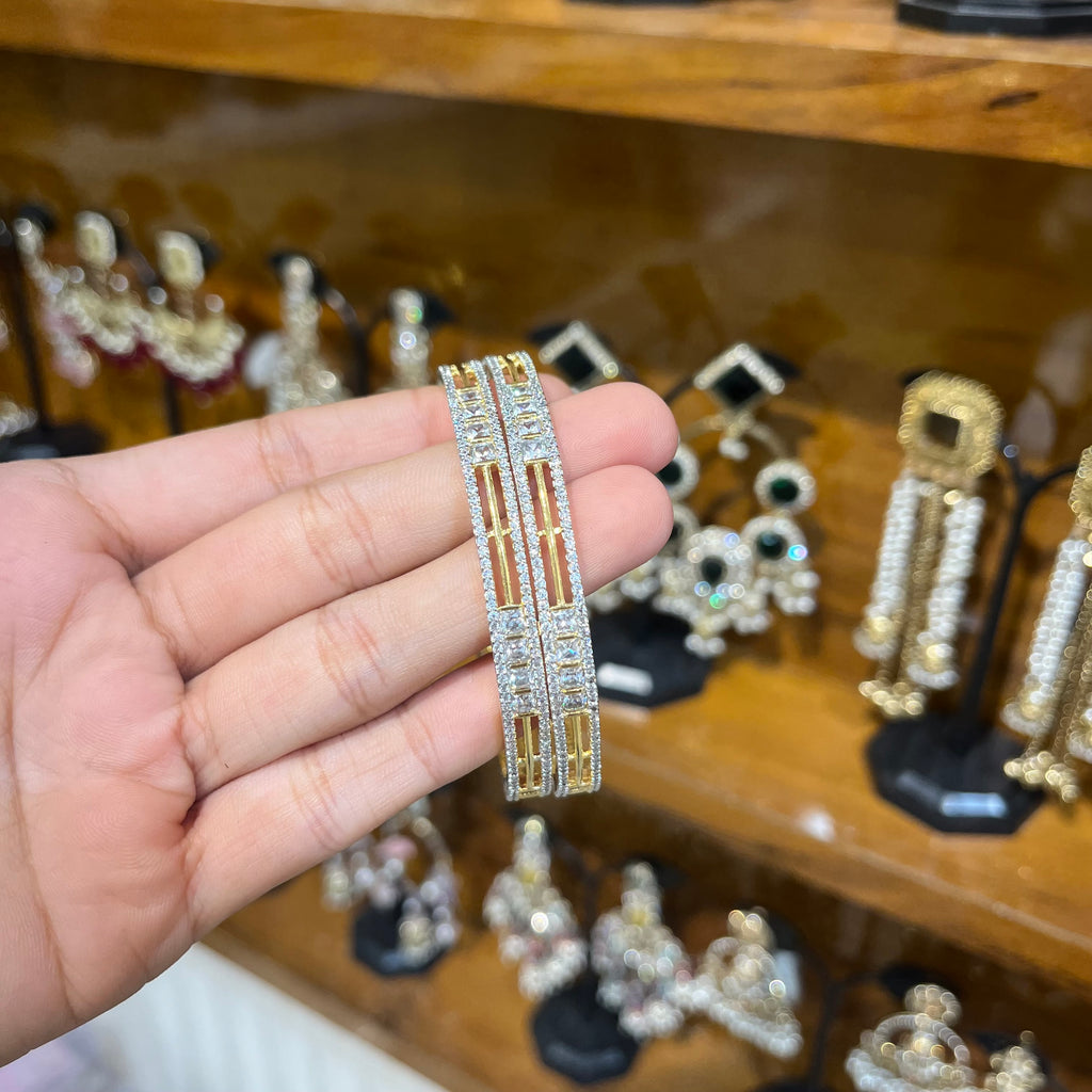 Ad bangles