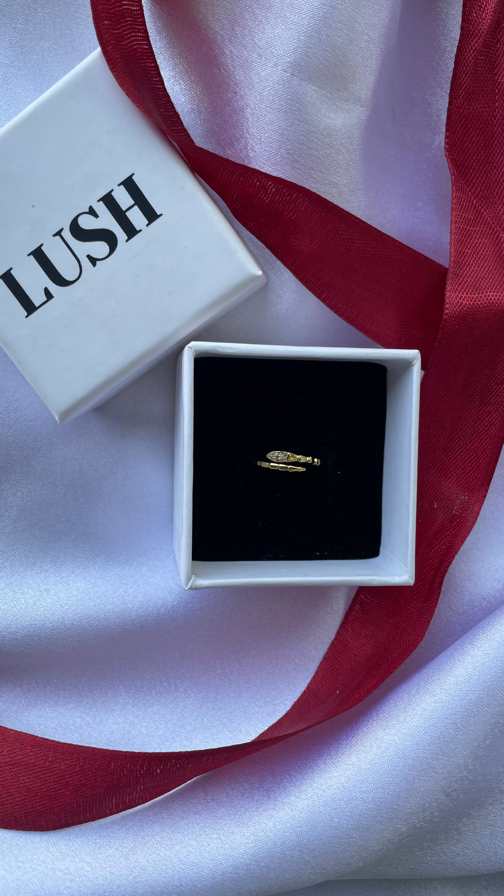 Luna Snake Ring