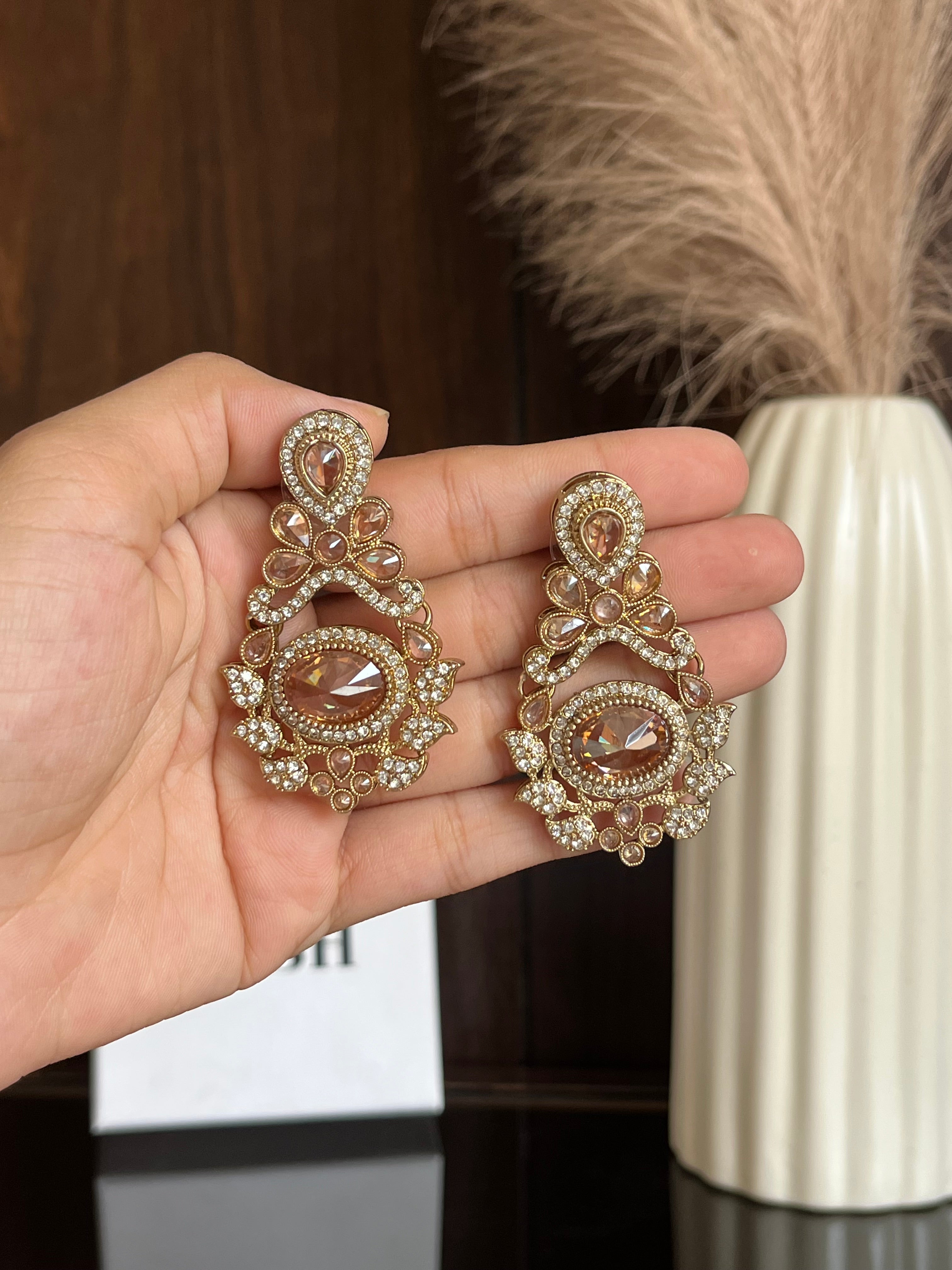 Aanya Kundan Drop Earrings