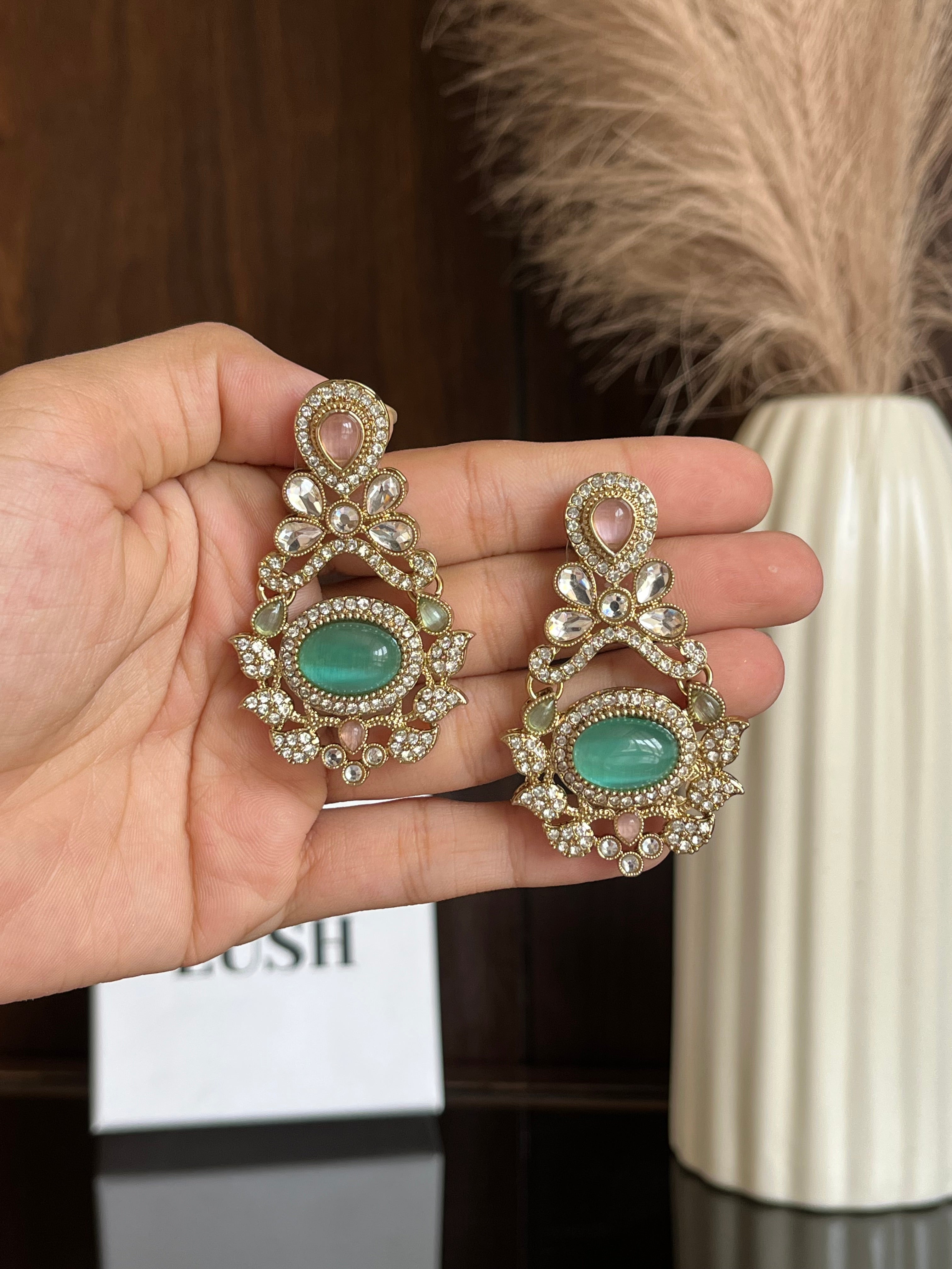 Aanya Kundan Drop Earrings